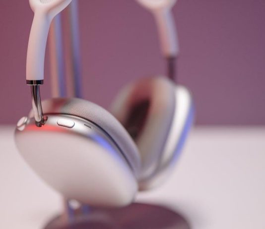 Tips to Improve Sound Quality While Streaming Movies Tips to Improve Sound Quality While Streaming Movies