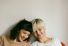 How to Share Your Streaming Subscription Without Breaking the Rules How to Share Your Streaming Subscription Without Breaking the Rules