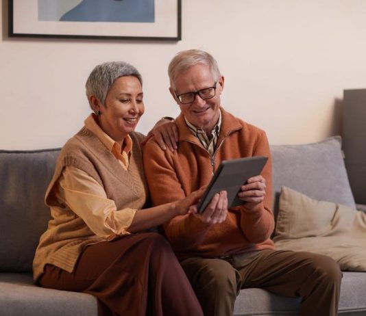 How to improve picture quality on older TVs for better streaming How to improve picture quality on older TVs for better streaming