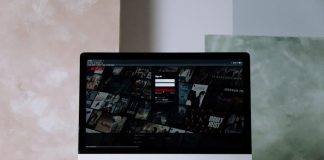 Streaming Services That Offer the Best Offline Viewing Options Streaming Services That Offer the Best Offline Viewing Options