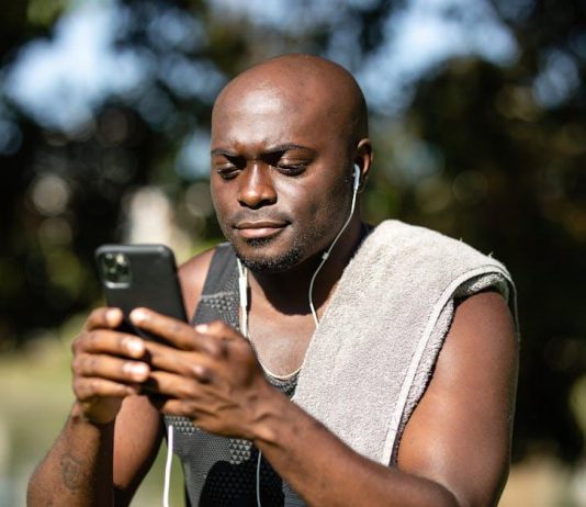 Should Streaming Devices Offer More Features for Offline Viewing Should Streaming Devices Offer More Features for Offline Viewing