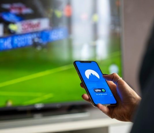 Are Wireless Streaming Devices Reliable Enough for High-Quality Viewing Are Wireless Streaming Devices Reliable Enough for High-Quality Viewing